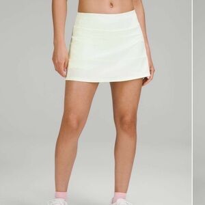 Lululemon Pace Rival Mid-Rise Skirt Long – Size 6 (Light Yellow/Elixir)